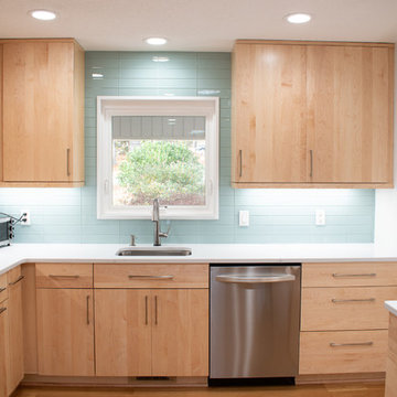Natural Maple Modern Kitchen