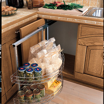 CLEVER STORAGE SOLUTIONS