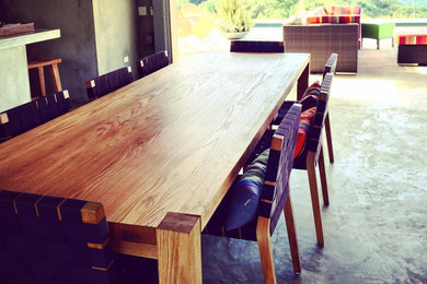 Custom Red Oak Dining Table