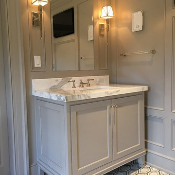 Modern Bathroom