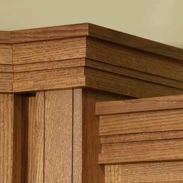 Fairfield - Mission Kitchen in Quarter-Sawn Oak