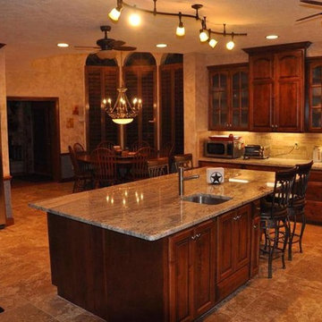 Amish Kitchen Cabinets