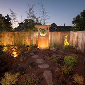 Childress - Minimalist Garden