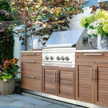 Outdoor Kitchen