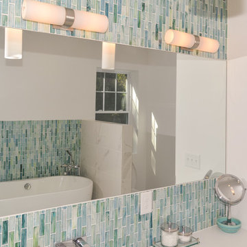 Mayor's House Master Bathroom