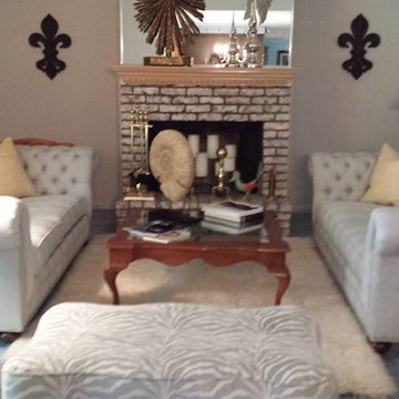 ETHAN ALLEN Bright Traditional Living Room