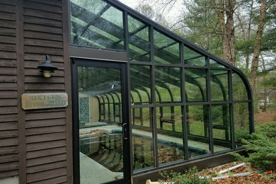 Curved Glass Lean-to Sunroom