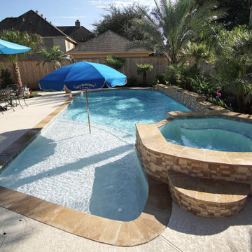 Custom Design Pools