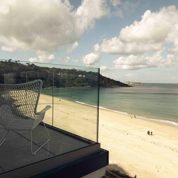 Contemporary Beachfront House, Carbis Bay, Cornwall