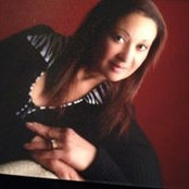 Lorraine Shannon's photo