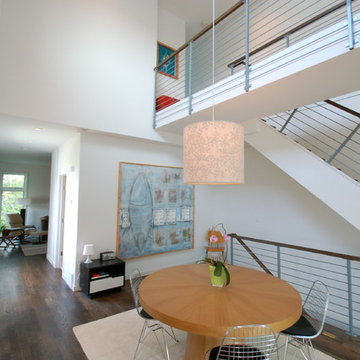 B-Line Medium 002 | 2-story space