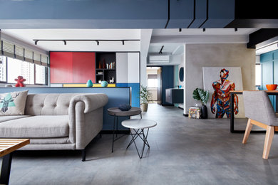 Living room photo in Singapore