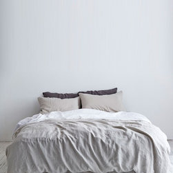 Dove Grey Linen Duvet Set | In Bed - Duvet Covers & Duvet Sets