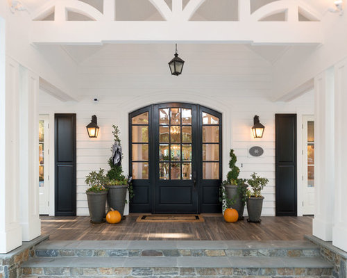 Best Farmhouse Entryway Design Ideas & Remodel Pictures | Houzz