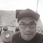 Cyron Sampilo's photo