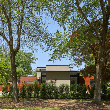 Corner Courtyard Residence