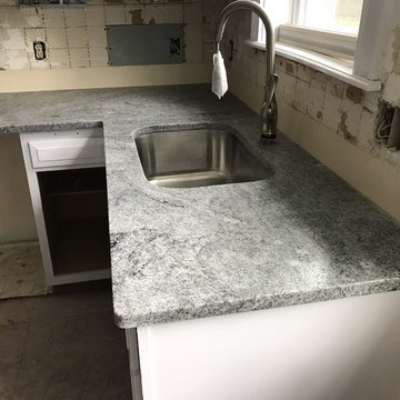 12866 - Silver Cloud Leathered Granite Project