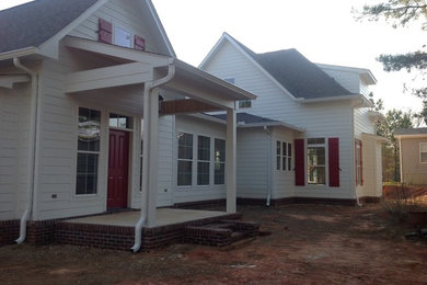 Inspiration for a cottage porch remodel in Jackson