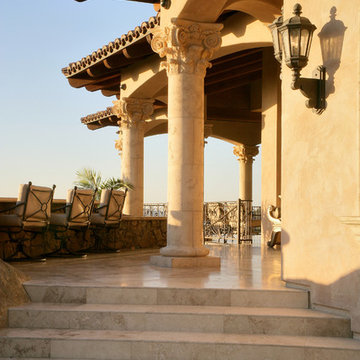 Sightseeing Home Pathway
