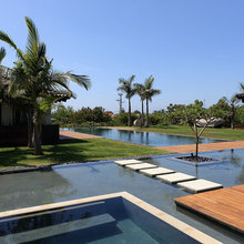 Io - Pool