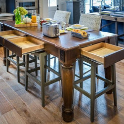 2014 HGTV Smart Home - Kitchen Islands And Kitchen Carts