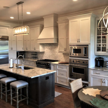 Custom Kitchen in Waxhaw