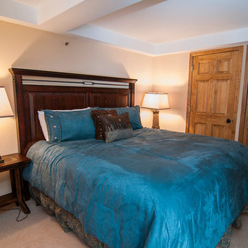 Slope Side Condo - Torian Plum