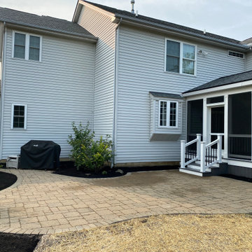 Strongsville Structure with Screens, Gas Fireplace and Re-Furbished patio