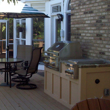 Outdoor Kitchens, Grills, and Refrigerators