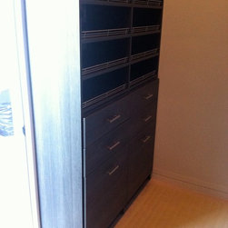 Walk-in Closets 4 - Shoe Storage