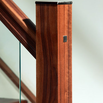 Staircase renovation: from traditional to modern and exclusive
