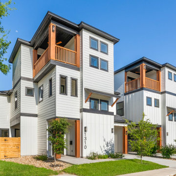 1310 S Mesquite