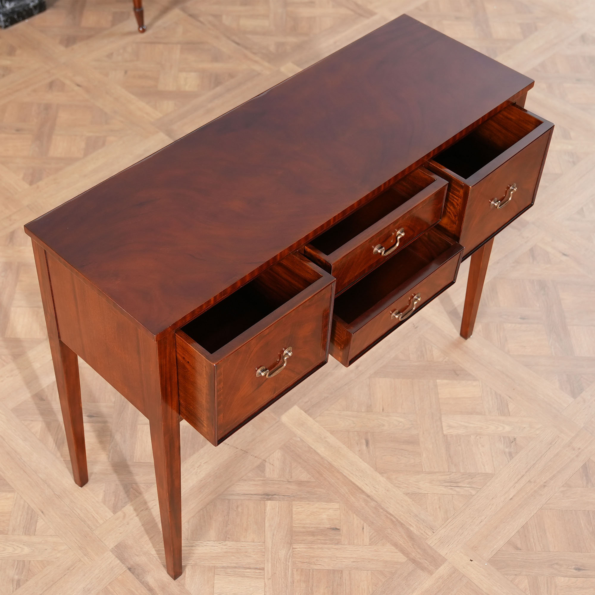 Small Tapered Leg Mahogany Sideboard