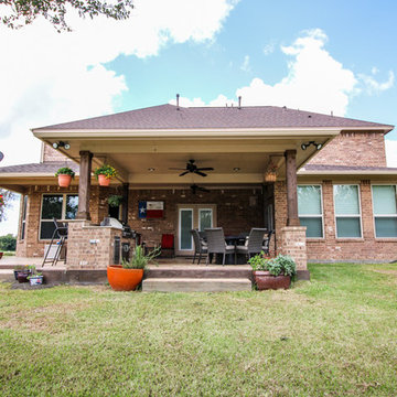 Workshop and Patio Cover with Outdoor Kitchen: Rosenberg, TX
