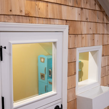 Finished Basement with Bar, Bathroom and Kids Playhouse in Bloomfield Hills, MI