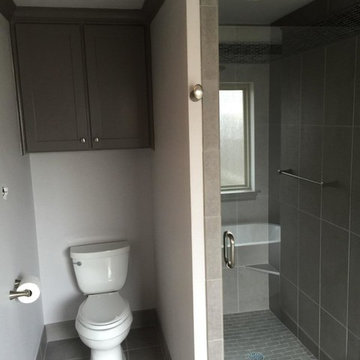 From Cramped to Classy: A Compact Bathroom Transformation