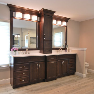 Haddonfield Wave Tile Bathroom