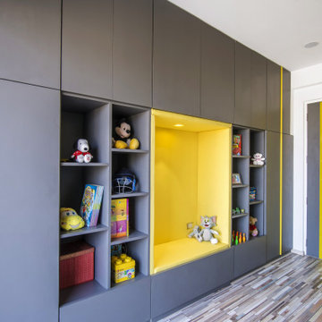Kids wardrobe