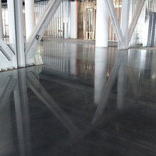 self leveling concrete floors