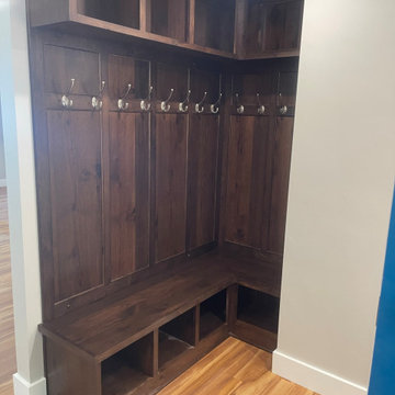 Entryway Storage Bench