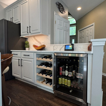 Function Meets Style: A Kitchen Designed for Living & Entertaining