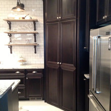 Corner Pantry