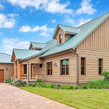 South Florida Timber Farmhouse