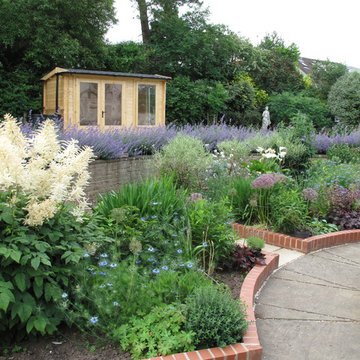 Contemporary Kitchen Garden