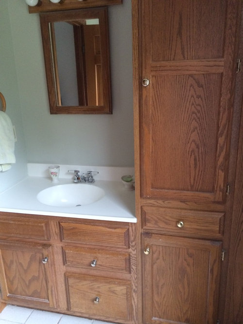 Help ! 3 solid oak vanities in new house!