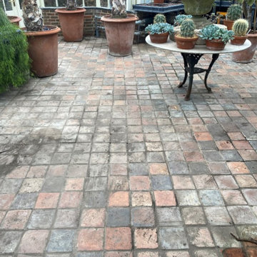 Terracotta Tiled Garden Room Floor Deep Cleaned and Sealed in Newbury