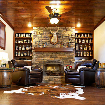 Massive Man Cave in Lebanon il.