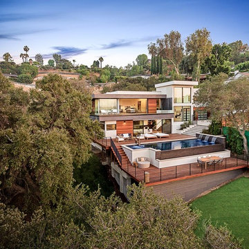 New Build Contemporary Estate in the Hollywood Hills.