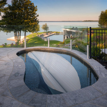 HydraLux: Slatted automatic swimming pool and spa covers