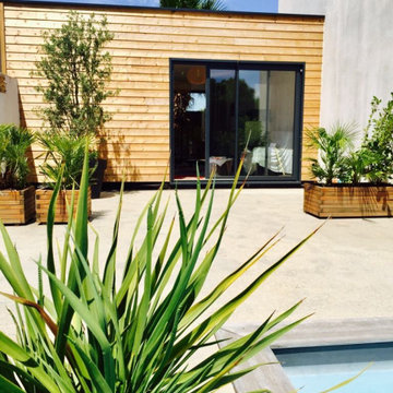Studio pool house